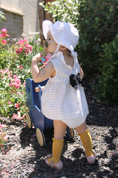 Mustard Knee Socks With Lace Trim