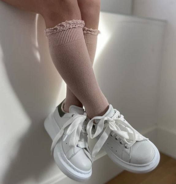 Old Rose Knee Socks With Lace Trim