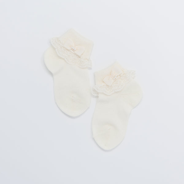 Beige Ankle Socks with Lace and Bow